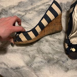 Blue striped wedges.